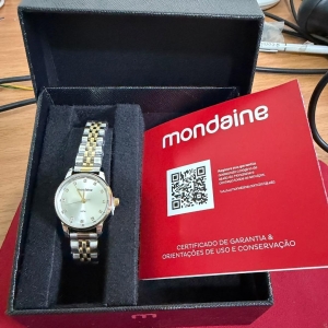 Relógio Mondaine Prata c/Dourado