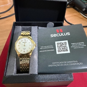 Relógio Seculus Dourado