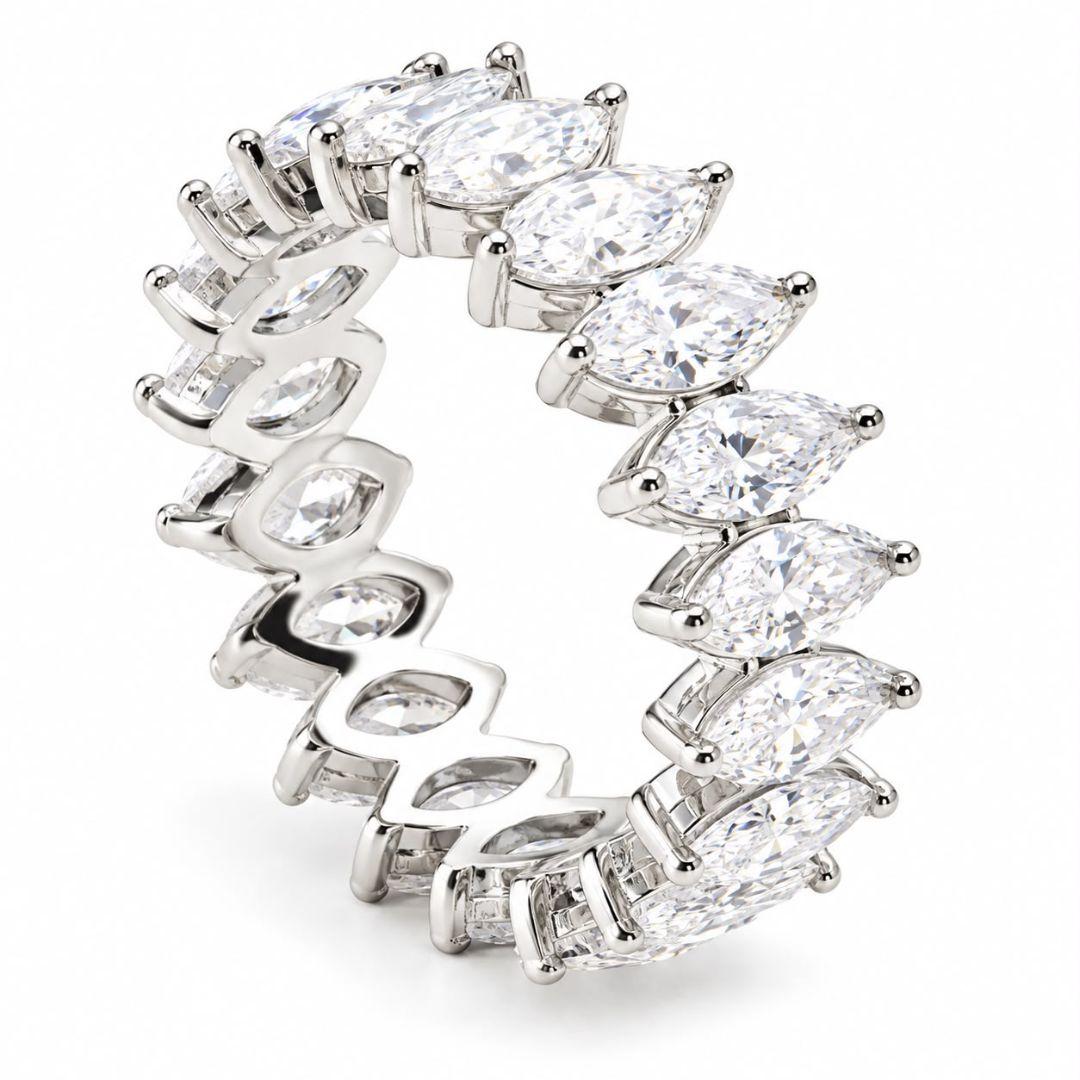 Anel  navete zirconia 5A