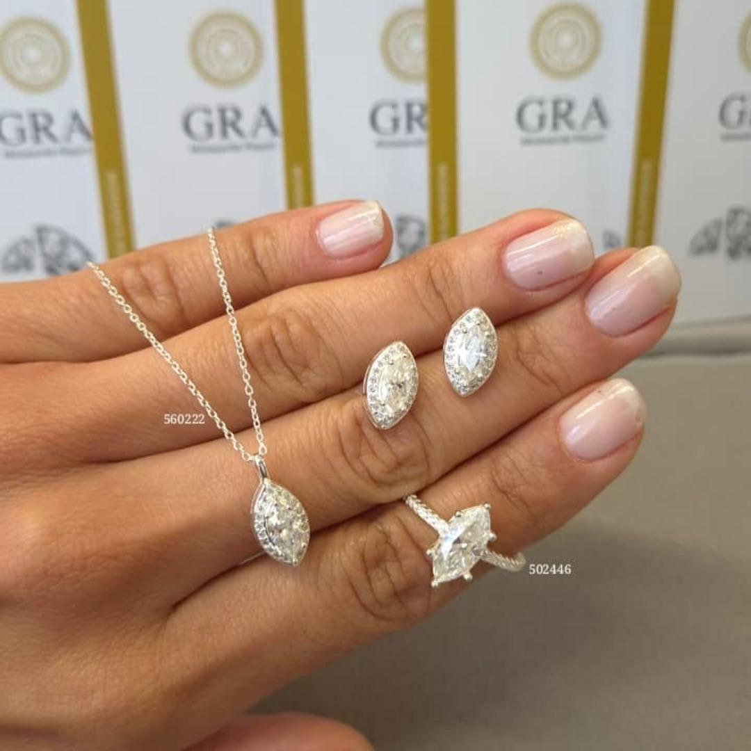 Moissanite Lady Day
