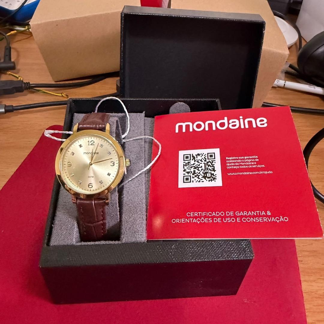 Relógio Mondaine Dourado